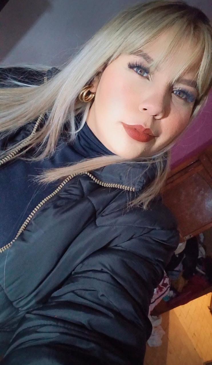 <em>Isabella R.</em>